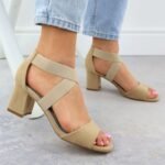 Womens slip-on sandals with a block heel, beige Filippo DS6920 - Image 6