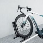 Wozinsky WSR-01 Folding Service Bike Stand - Black - Image 2