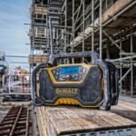 18/54V XR DCR029-QW DEWALT Construction Radio - Image 5
