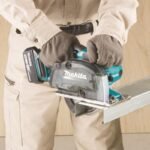 18V MAKITA DCS552RTJ Circular Metal Saw 135mm 2x5.0Ah - Image 2