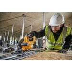 54V Dewalt DCS579NT-XJ Circular Saw - Image 4