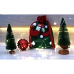CHRISTMAS GIFT BAG 20x15CM ELF LEGS - Image 3