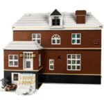 LEGO Ideas 21330 Home Alone - Image 5
