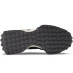 New Balance U327WRJ sports shoes - Image 3