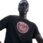 Nike PSG Crest Tee HQ8328-010 - Image 3