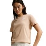 Nike Sportswear Club Essentials Womens T-Shirt DX7902-286 - Image 3