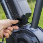QOLTEC ELECTRIC BIKE BATTERY CHARGER 36V | 42V | 2A | 5.5*2.1 - Image 2