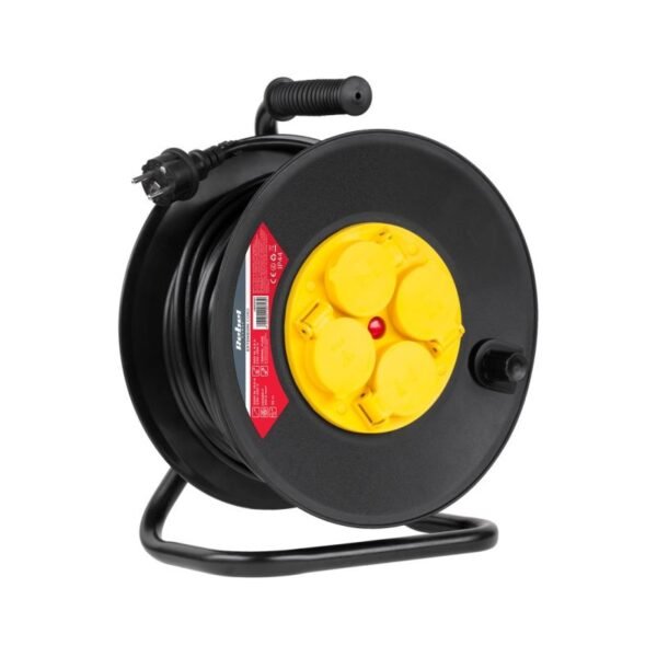 Rebel 4-socket power extension cord, 25m, IP44
