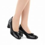 Vinceza 58622 black block heel pumps - Image 5