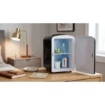 ELLE Home ESDAF101BKEU 4L Black Mini Fridge - Image 3
