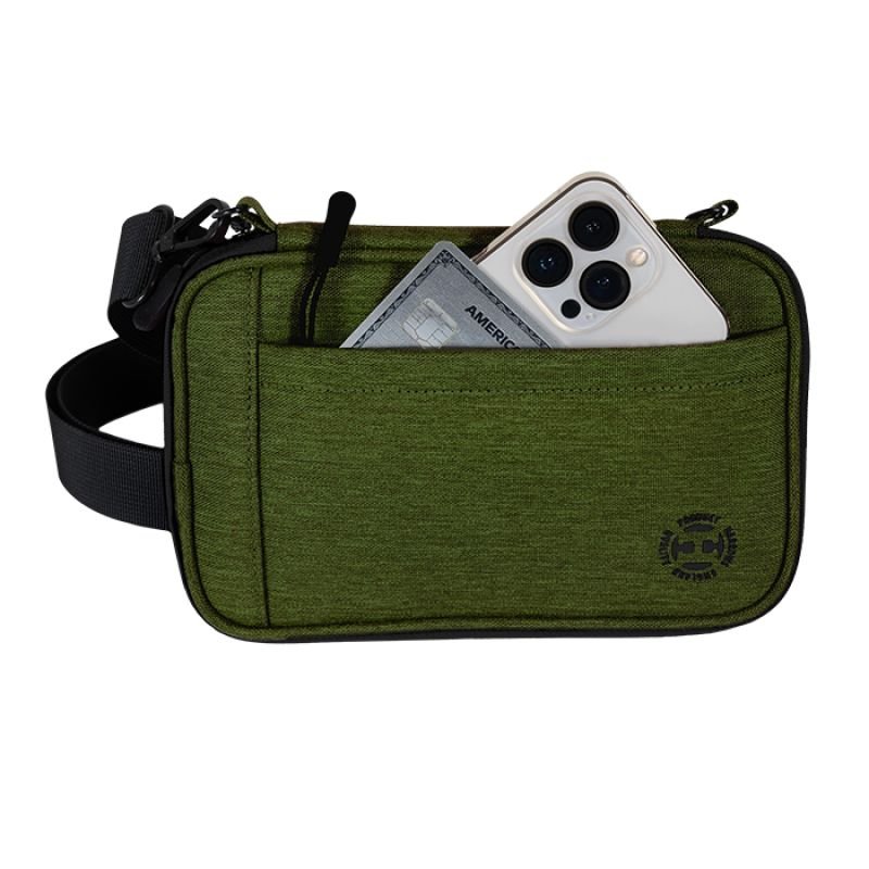 lupin-wear-ca-harrows-smart-case-6-xl-smartcasexl-green-black-dart-case-1049449 Harrows Smart Case 6 XL SmartcaseXL green/black dart case - Image 1