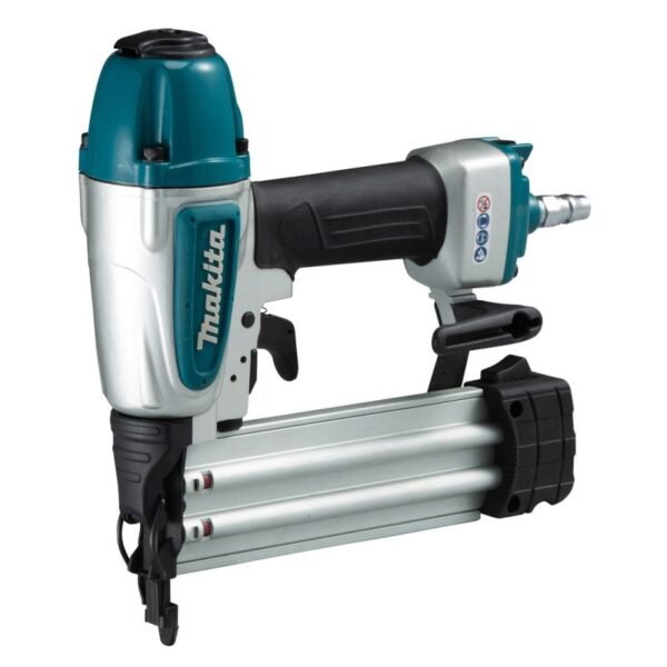 MAKITA AF506 pneumatic nailer