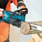 Makita DUC357 Chainsaw Blue - Image 2