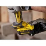 STANLEY SFMCG700B Angle Grinder - Image 6