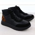 Womens leather ankle boots on a black platform Rieker Remonte D2V70-03 - Image 3