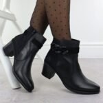 Womens leather ankle boots with a black heel, Rieker Y2066-00 - Image 5